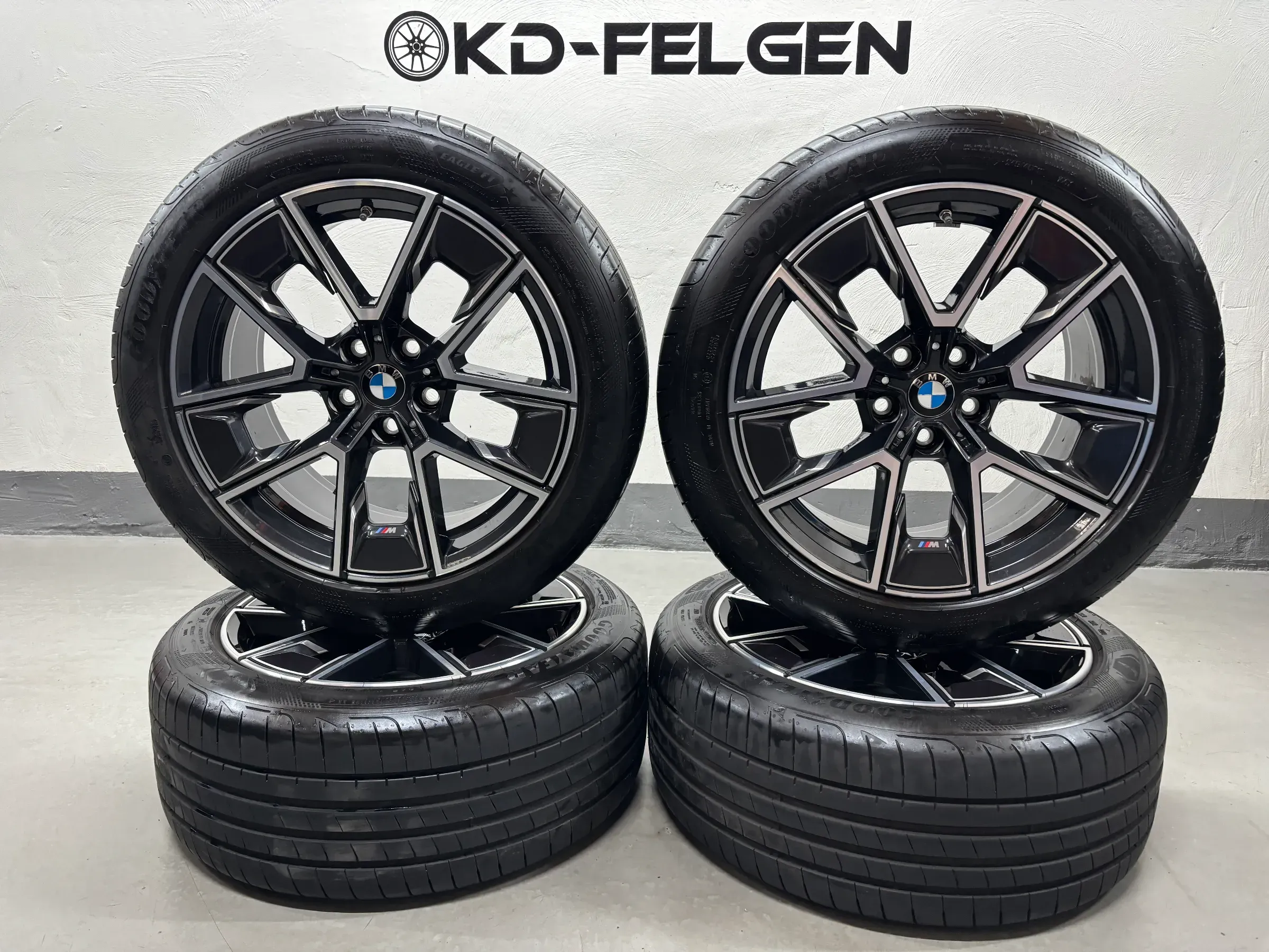 Original BMW M Aeroydynamikrad 858 18 Zoll Sommerräder i4 4er G26 M858 858M - Bild 1