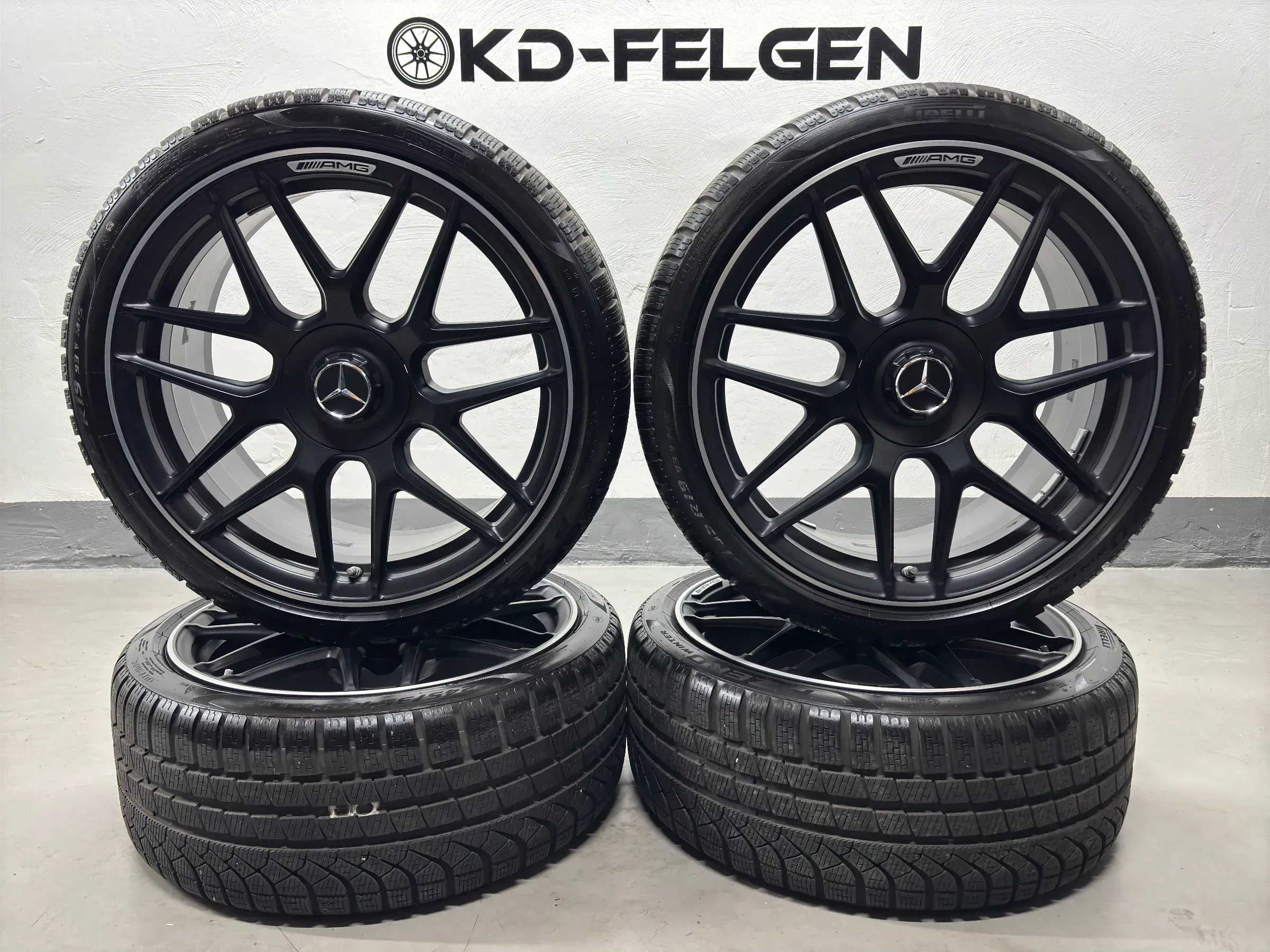 Original Mercedes A45 AMG 19 Zoll Winterräder A1774012500 Kreuzspeiche Alufelgen - Bild 1