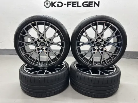 Background image for Original Audi RS3 8Y Performance 19 Zoll Sommerräder 8Y0601025CK Alufelgen neu