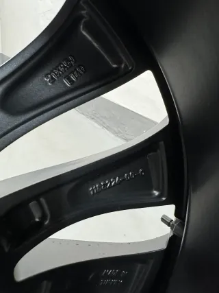 Original Tesla Model Y 21 Zoll Allwetter Überturbinen Alufelge 1188226-00-C neu - Bild 8