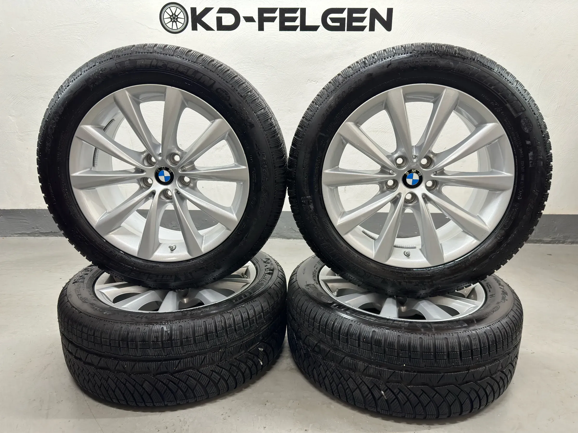 Original BMW G11 G12 7er G32 6er Styling V-Speiche 642 Winterräder 18 Zoll Winterreifen - Bild 1