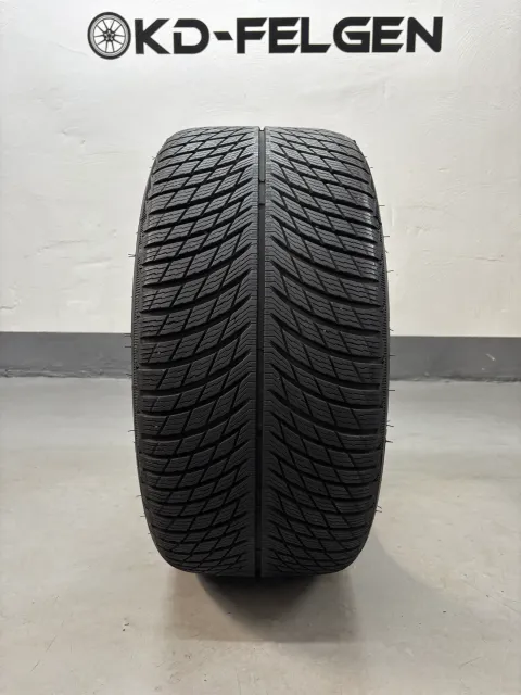 Background image for 1x Michelin Pilot Alpin 5 * 275/35 R19 100V Winterreifen 6,6mm