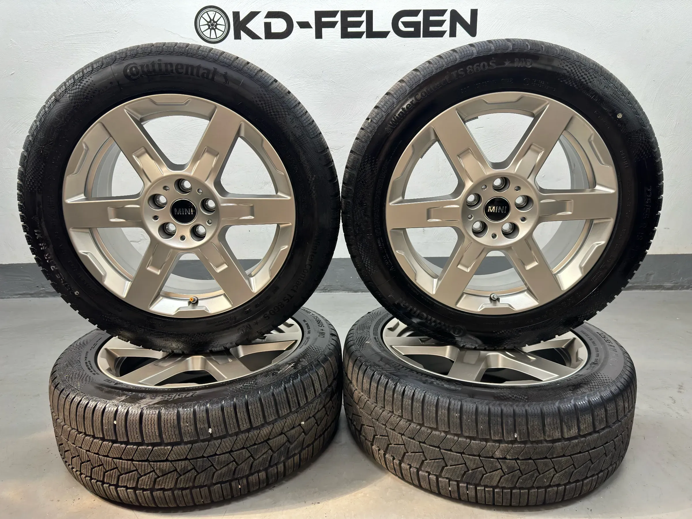 Original Mini Countryman U25 18 Zoll Winterräder Asteroid Spoke 944 Alufelgen - Bild 1