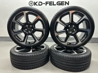 Original Audi A1 S1 GBA 18 Zoll Sommerräder S Line 82A601025AF Alufelgen - Bild 1