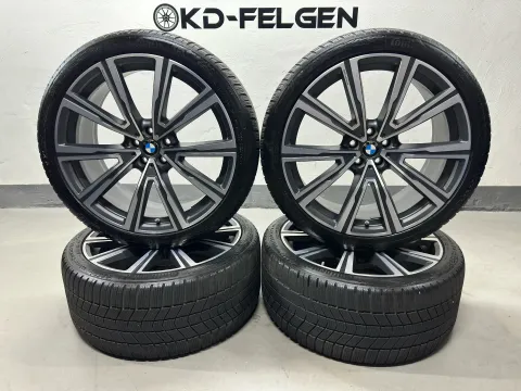 Background image for Original BMW 746 22 Zoll X5 G05 X6 G06 Winterräder Styling V-Speiche 746 Felgen