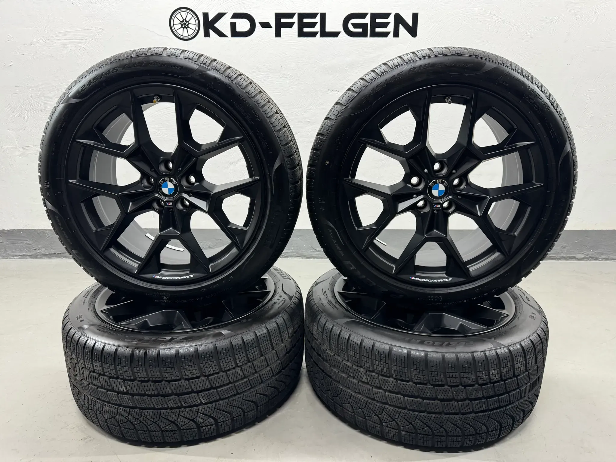 Original BMW 5er i5 G60 G61 942M 19 Zoll Winterräder M942 5A324F4 Alufelgen - Bild 1