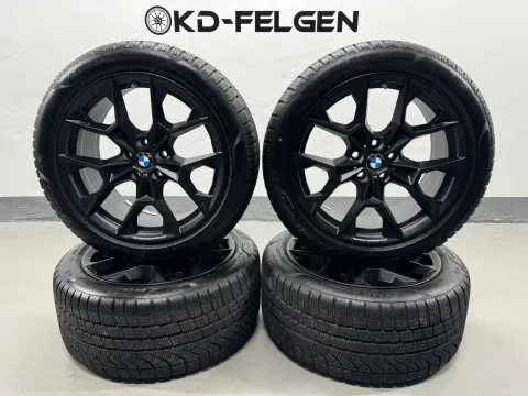 Background image for Original BMW 5er i5 G60 G61 942M 19 Zoll Winterräder M942 5A324F4 Alufelgen