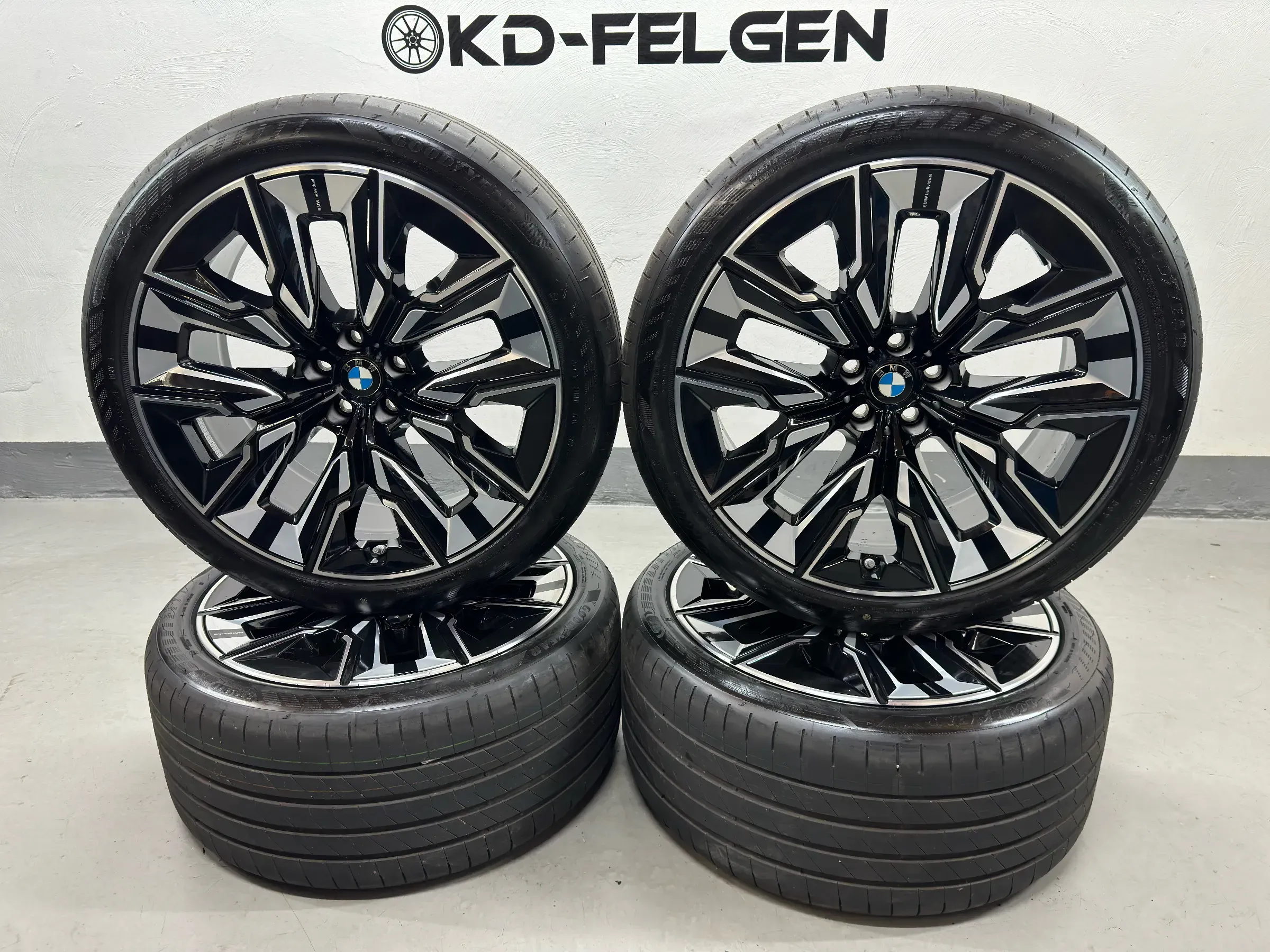 Original BMW X3 G45 7er i7 G70 M910i 21 Zoll Sommerräder Aerodynamik 910i Felgen - Bild 1
