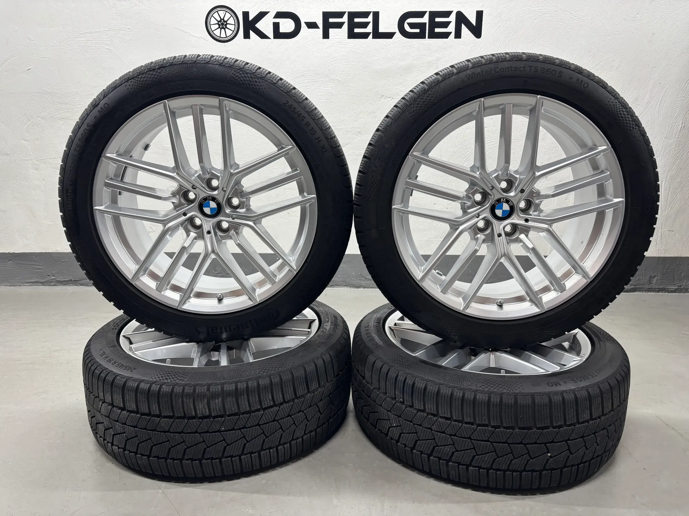 Original BMW 5er i5 G60 G61 19 Zoll Winterräder Styling 933 Felgen 36115A324D6 - Bild 1