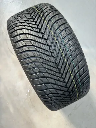 Original Mercedes CLA C174 X174 18 Zoll AMG Winterräder Winterreifen A1744011200 - Bild 6