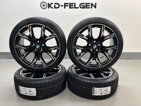 Background image for Original BMW 1er F70 2er F74 M Y-Speiche 976 19 Zoll Winterräder Styling 976M