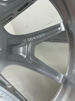 Original BMW 1063M 20/21 Zoll Sommerräder M2 G87 M3 G80 G81 M4 G82 M Performance Y-Speiche M1063 Alufelgen - Bild 7