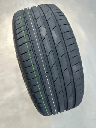 Original Tesla Model Y 20 Zoll Sommerräder Helix 2.0 2188222-00-A Sommerreifen Juniper - Bild 6