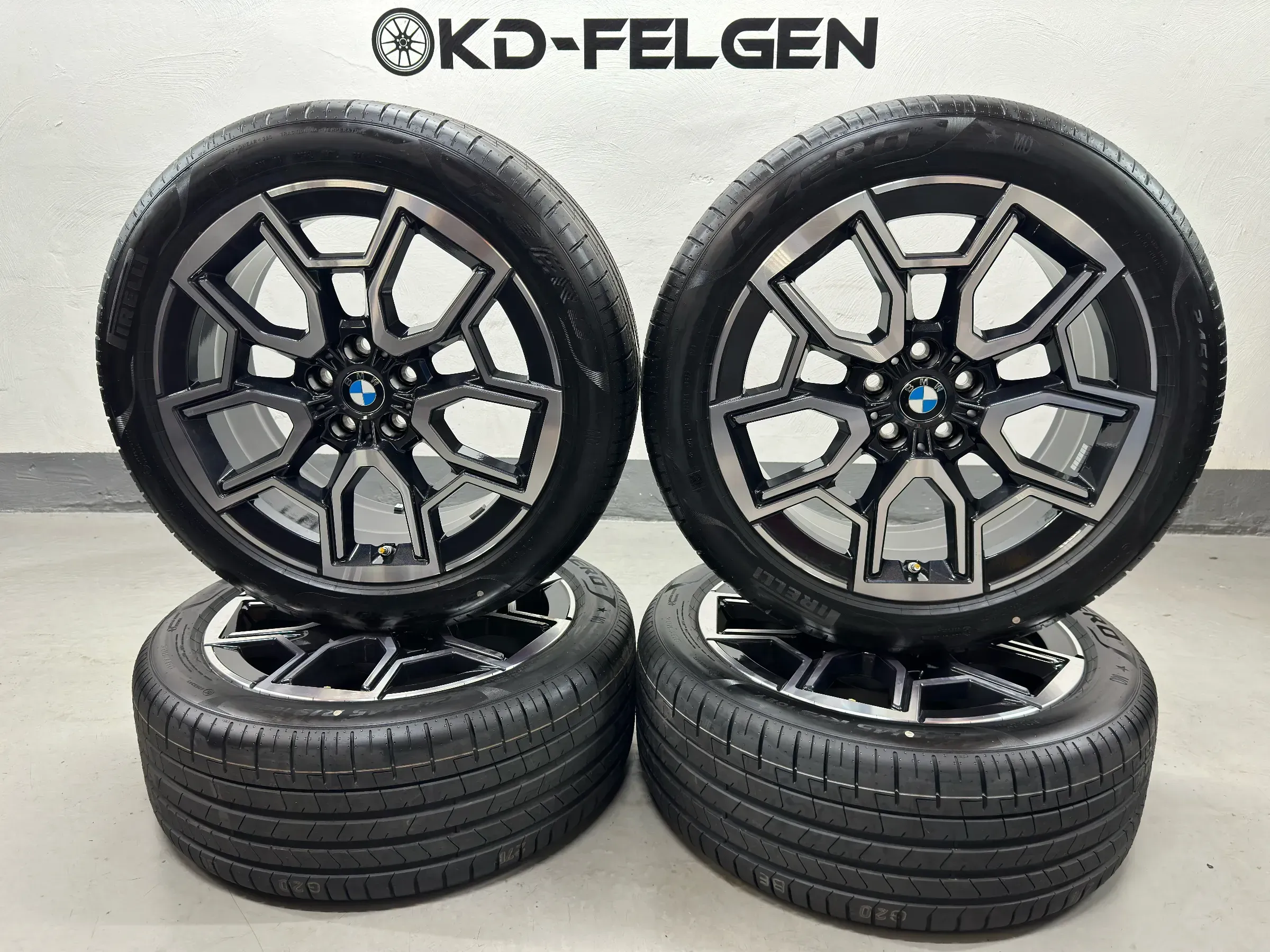 Original BMW X1 iX1 U11 X2 iX2 U10 19 Zoll Styling V-Speiche 867 Sommerräder - Bild 1