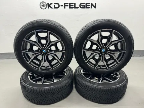 Background image for Original BMW M Y-Speiche 887 X3 G01 X4 G02 19 Zoll Winterräder Winterreifen M887