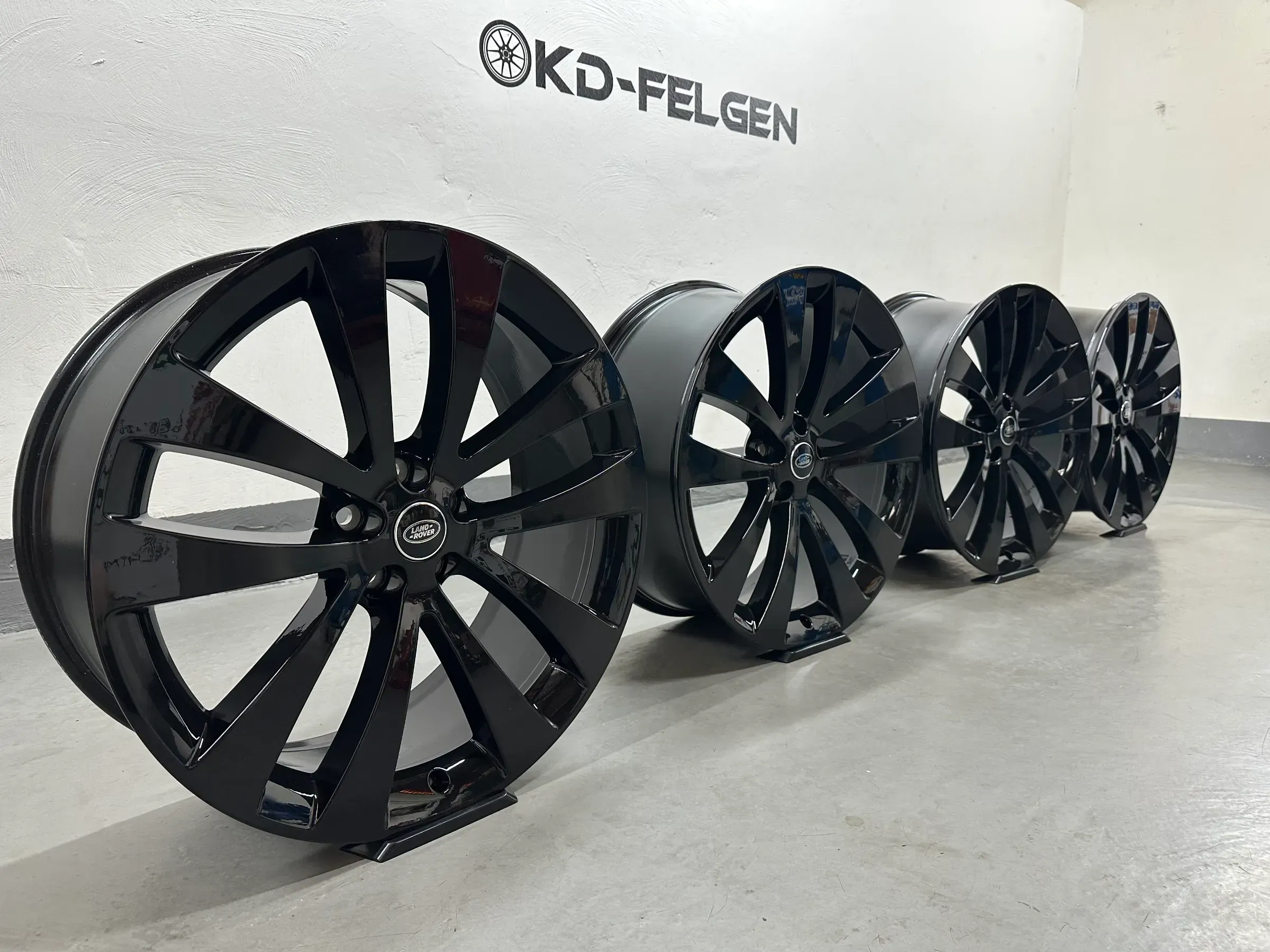 Original Land Range Rover Vogue L460 L461 23 Zoll Kingdom Alufelgen N9X2-HB GB - Bild 1