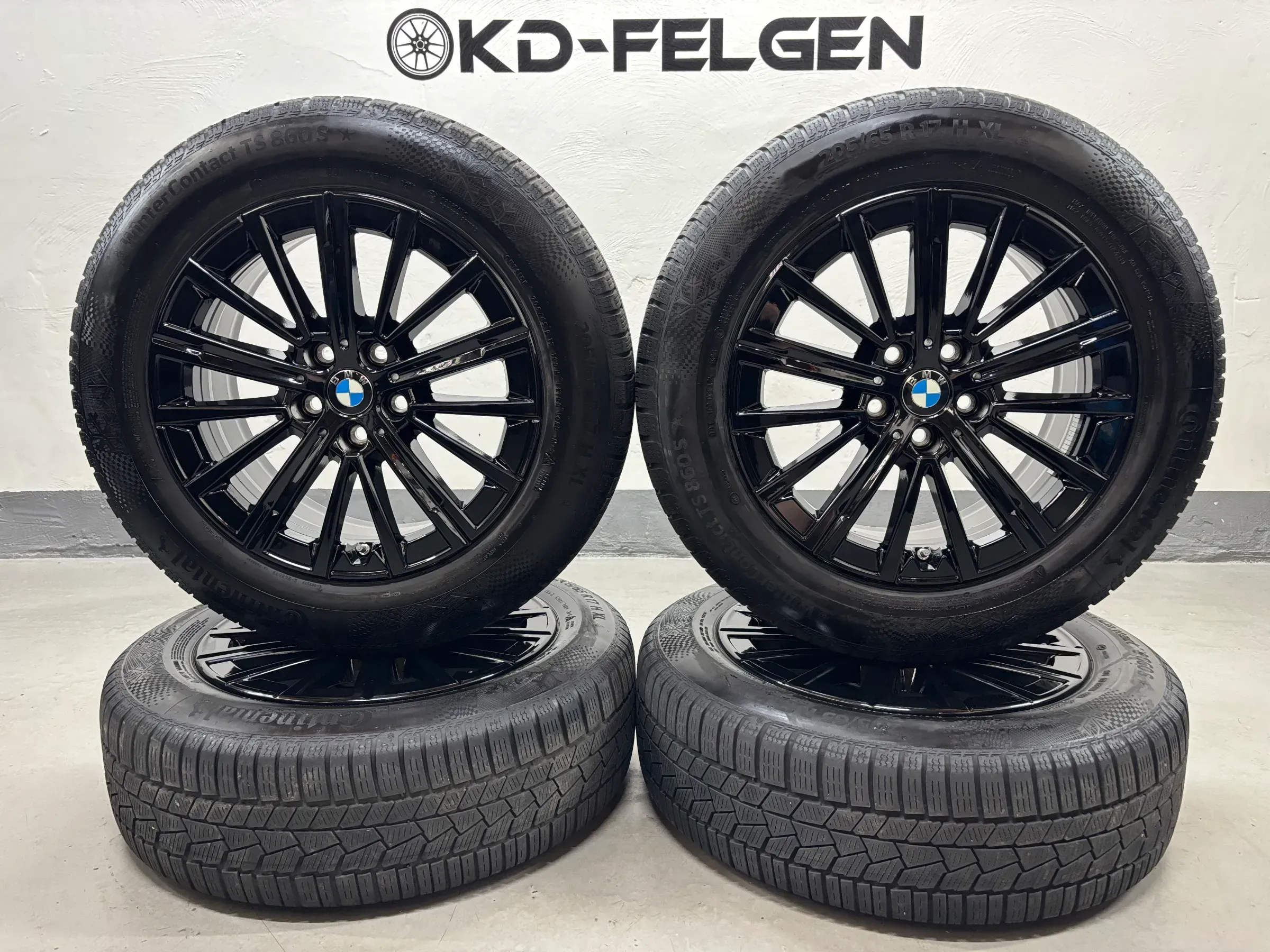 Original BMW X1 U11 X2 U10 V-Speiche 833 17 Zoll Winterräder Alufelgen 5A094B2 - Bild 1
