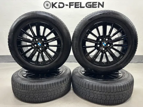 Background image for Original BMW X1 U11 X2 U10 V-Speiche 833 17 Zoll Winterräder Alufelgen 5A094B2