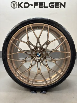 Original BMW 1000M 20/21 Zoll Sommerräder M2 G87 M3 G80 G81 M4 G82 M Performance Kreuzspeiche M 1000 Alufelgen Goldbronze matt - Bild 5