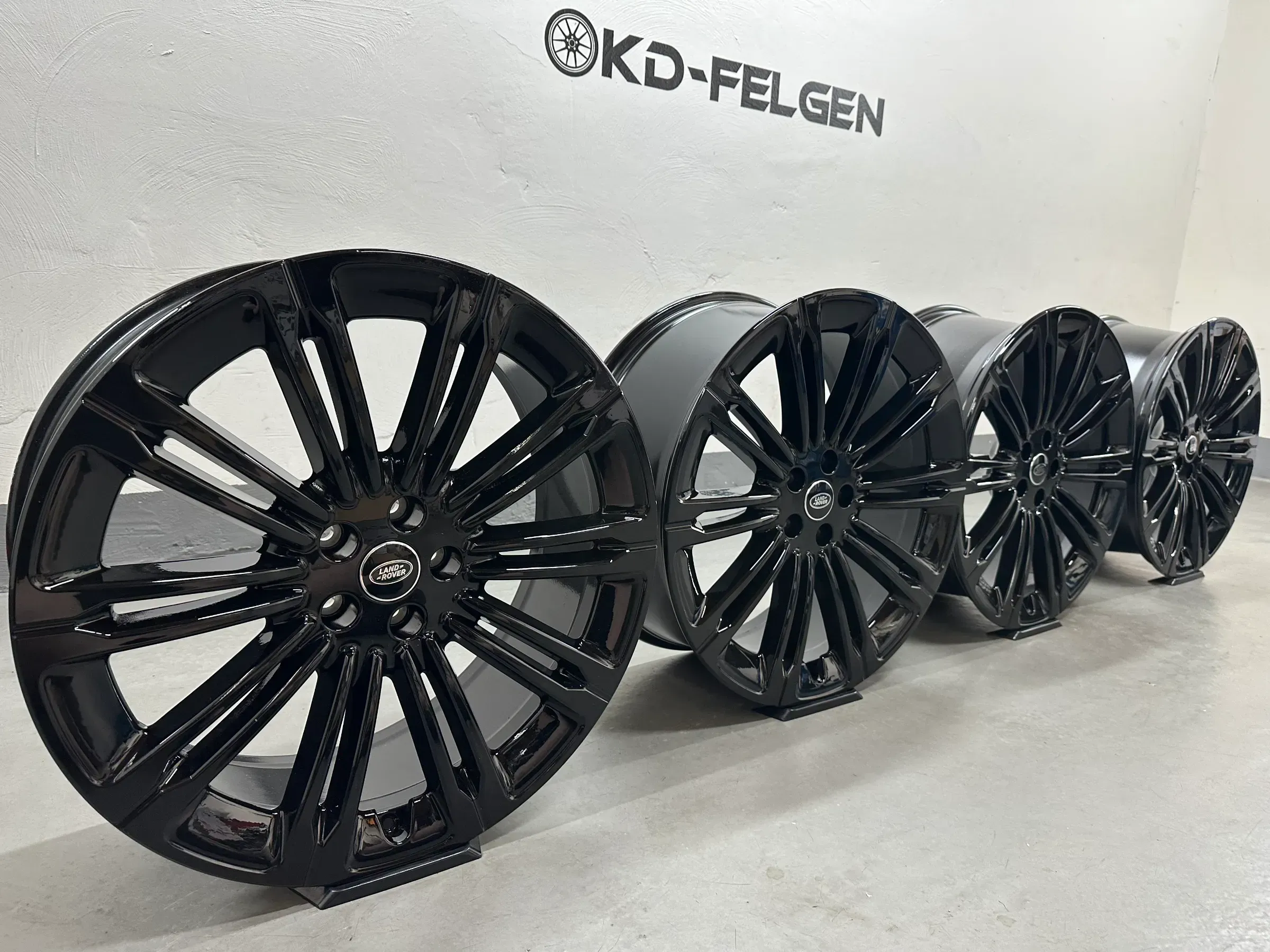 Original Range Land Rover Vogue L460 L461 23 Zoll Sport Alufelgen M8E2-1007-LA - Bild 1