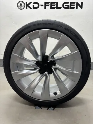Original Tesla Model Y 20 Zoll Sommerräder Helix 2.0 2188222-00-A Sommerreifen Juniper - Bild 2