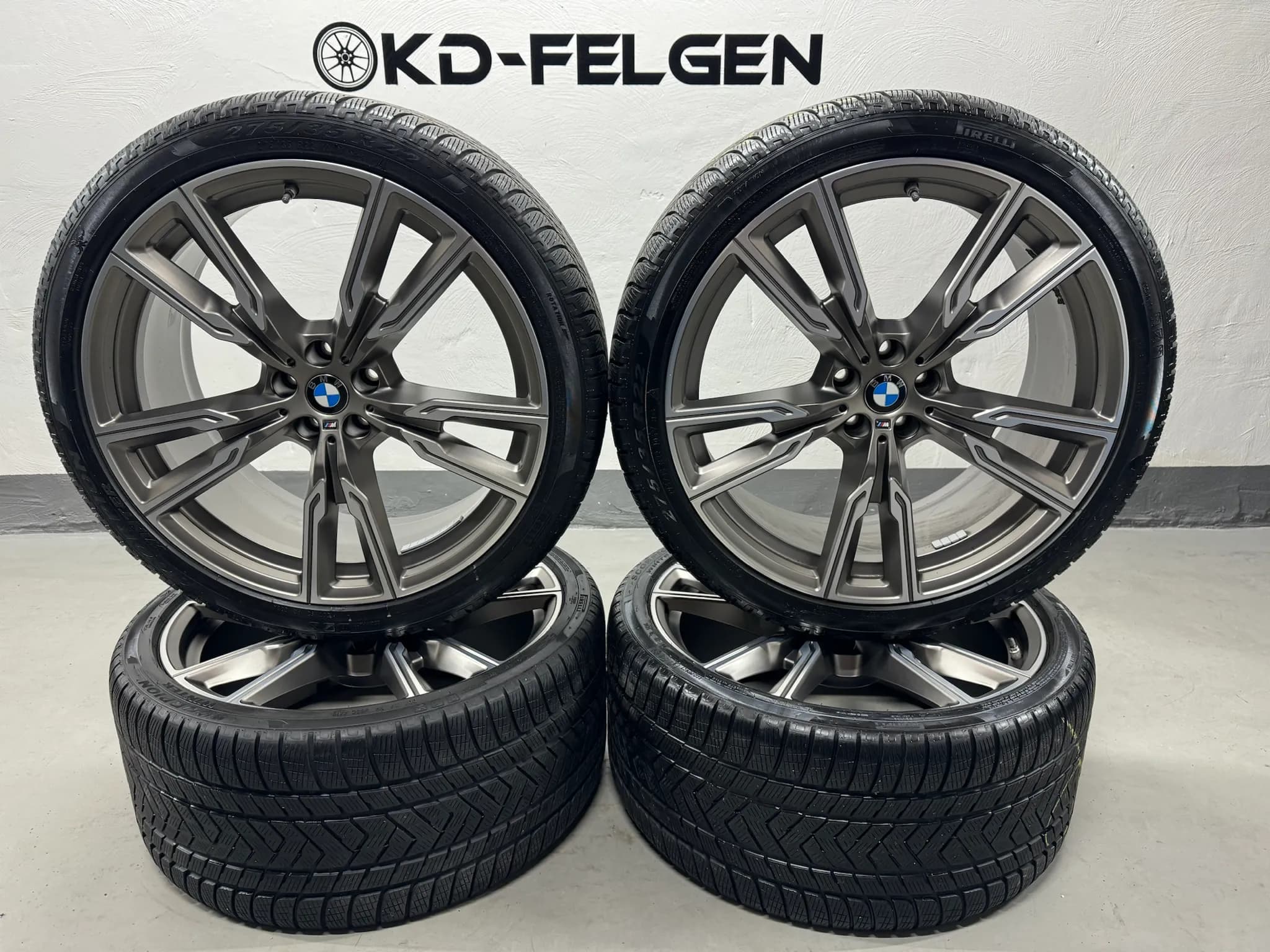 Original BMW M747 22 Zoll X5 G05 X6 G06 Winterräder M V-Speiche 